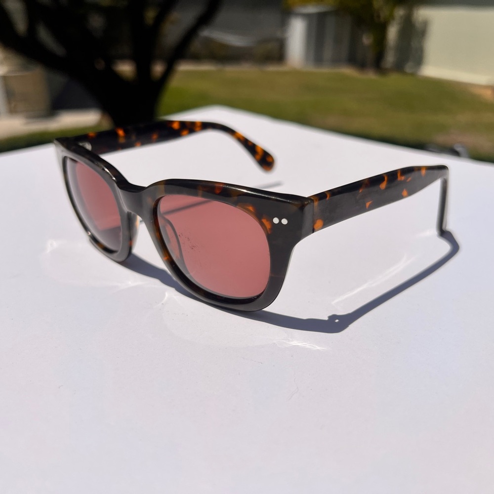 Madewell / Tortoiseshell Women’s Sunglasses with Rose Lenses